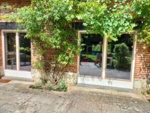 Glaswerken voor houten ramen